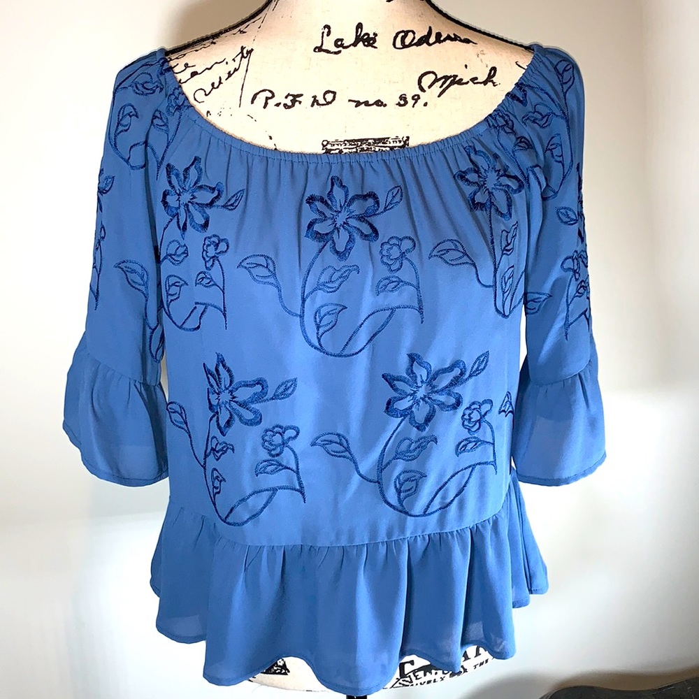 Candie’s Ruffled Blouse Blue Embroidered Floral Motif